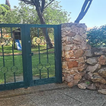 Apartament Monte C - Cd 295, Cleverdetails, Sleeps 2 Adults And 2 Children, 4 Salted Water Pools *