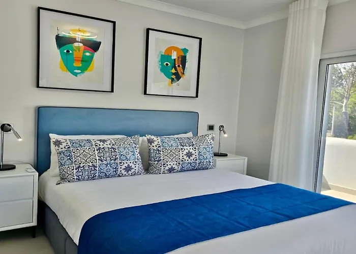 Apartament Monte C - Cd 295, Cleverdetails, Sleeps 2 Adults And 2 Children, 4 Salted Water Pools Vilamoura