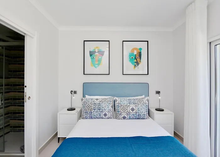 Apartament Monte C - Cd 295, Cleverdetails, Sleeps 2 Adults And 2 Children, 4 Salted Water Pools