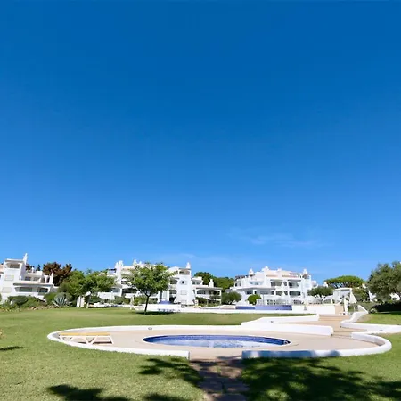 Monte C - Cd 295, Cleverdetails, Sleeps 2 Adults And 2 Children, 4 Salted Water Pools