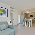 Monte C - Cd 295, Cleverdetails, Sleeps 2 Adults And 2 Children, 4 Salted Water Pools * Vilamoura