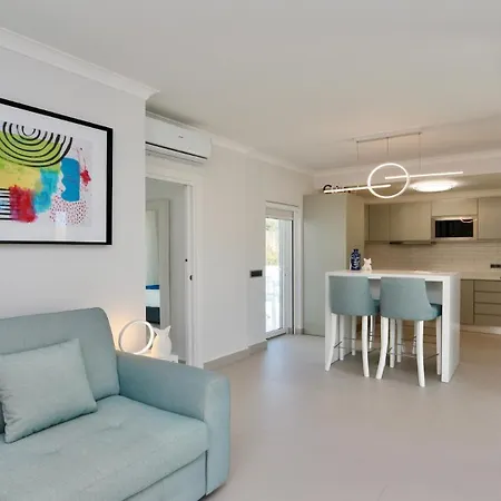 Monte C - Cd 295, Cleverdetails, Sleeps 2 Adults And 2 Children, 4 Salted Water Pools * וילהמורה